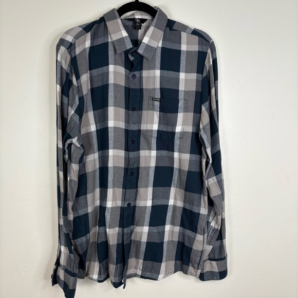 Volcom Men's Plaid Cotton Button-Up Shirt - Blue and Gray Size Large - Picture 1 of 8